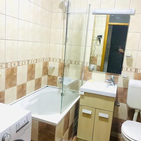 شقة Apartman H&a توزلا